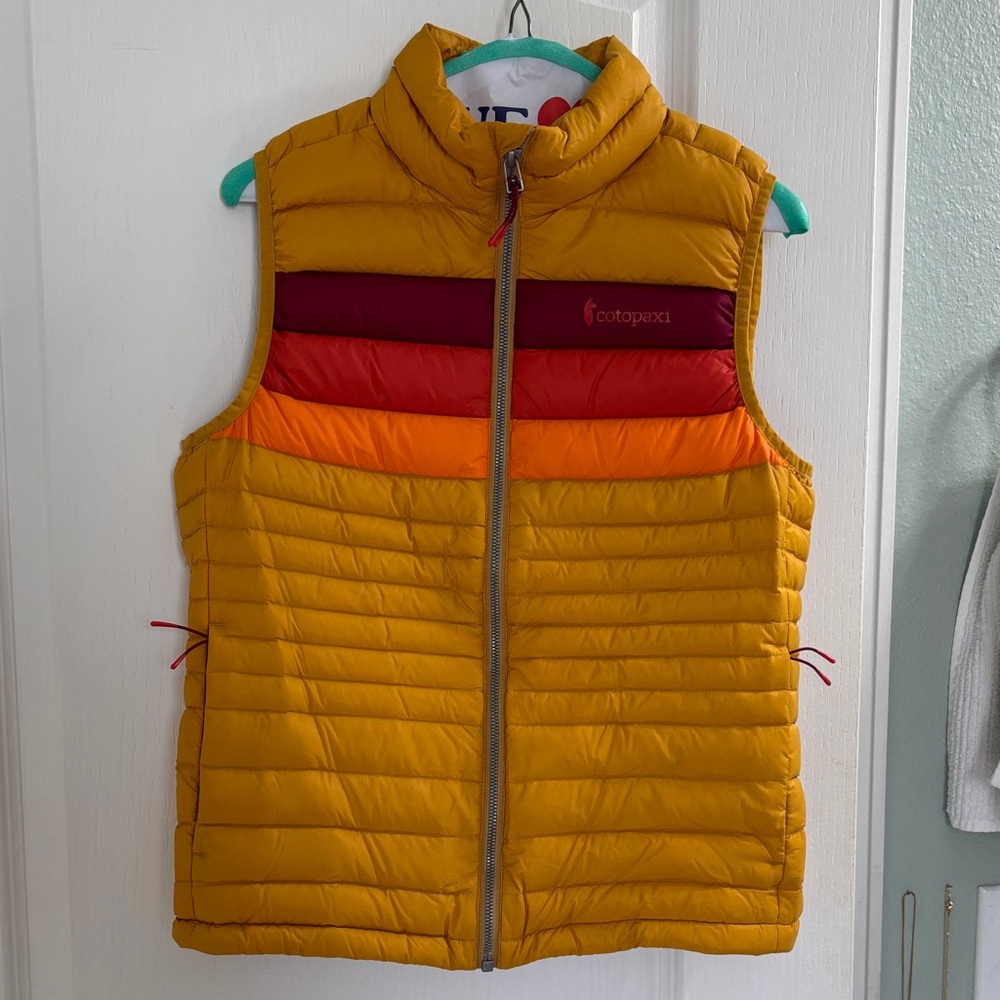 Cotopaxi Fuego 800 Down Vest women’s small
